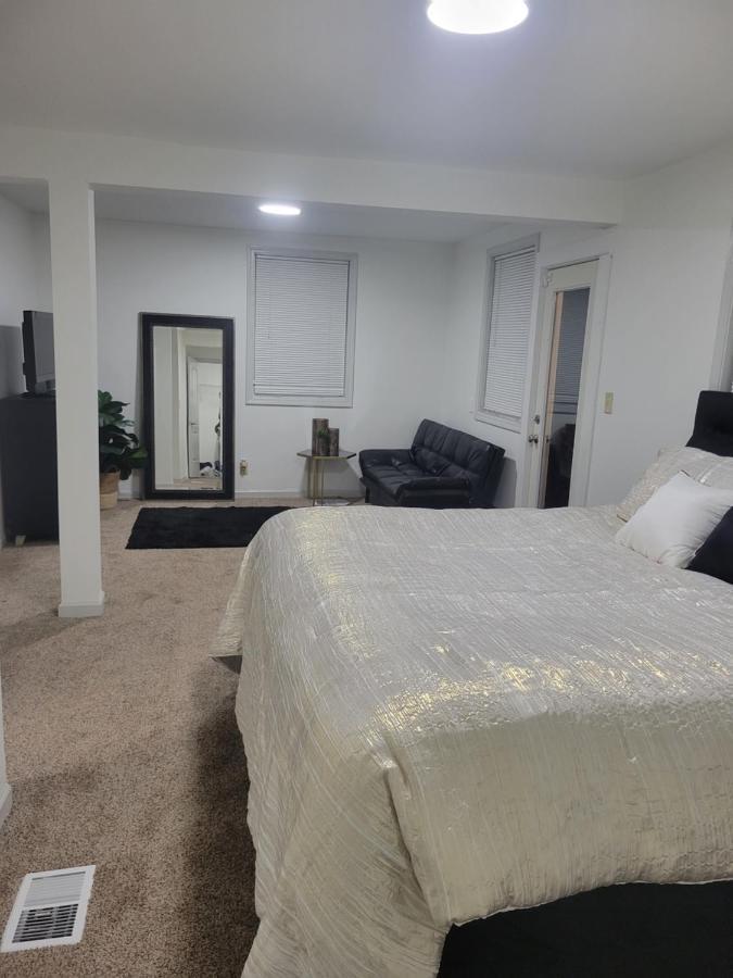 Shared Guest House With Private Rooms Атланта Экстерьер фото