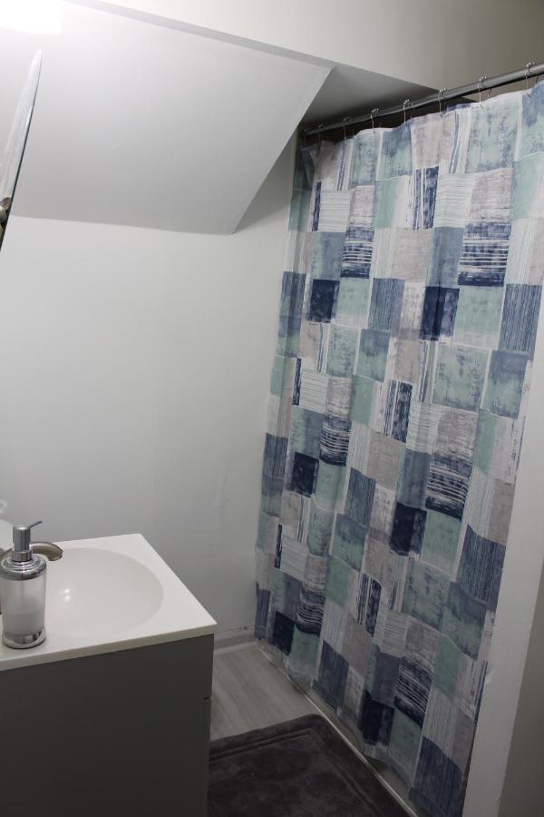 Shared Guest House With Private Rooms Атланта Экстерьер фото